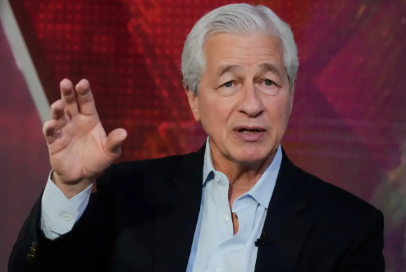 (상보) JP모간 다이먼, 트럼프에 "연준 갖고 놀지 마라…중앙銀 독립성 중요"