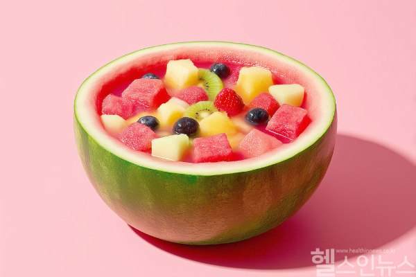 여름 과일, 과하게 먹으면 오히려 건강에 해롭다. (클립아트코리아)