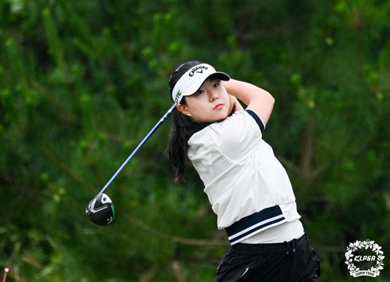 최정원B가 KLPGA 점프투어 데뷔전에서 우승을 차지했다 / 사진=KLPGA