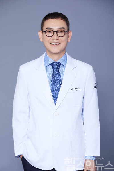 Dr. Song Eun Seok of MOMO Plastic Surgery emphasizes the importance of scalp care for runners
