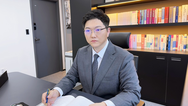 선량한 시민 울리는 비상장주식 투자사기 확산…변호사의 법적 조력 필요