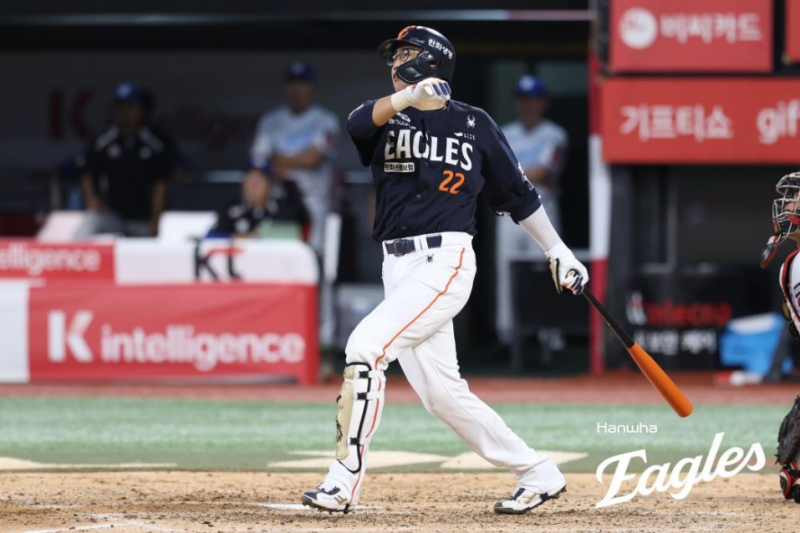 홈런 날리는 한화 이글스 채은성 / 사진=한화 이글스 제공. 연합뉴스