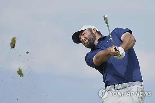 셰플러의 아이언 샷. / 사진=연합뉴스