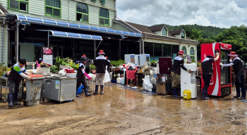 BNK금융, 기록적 수해 입은 이재민 위해 3억원 기탁