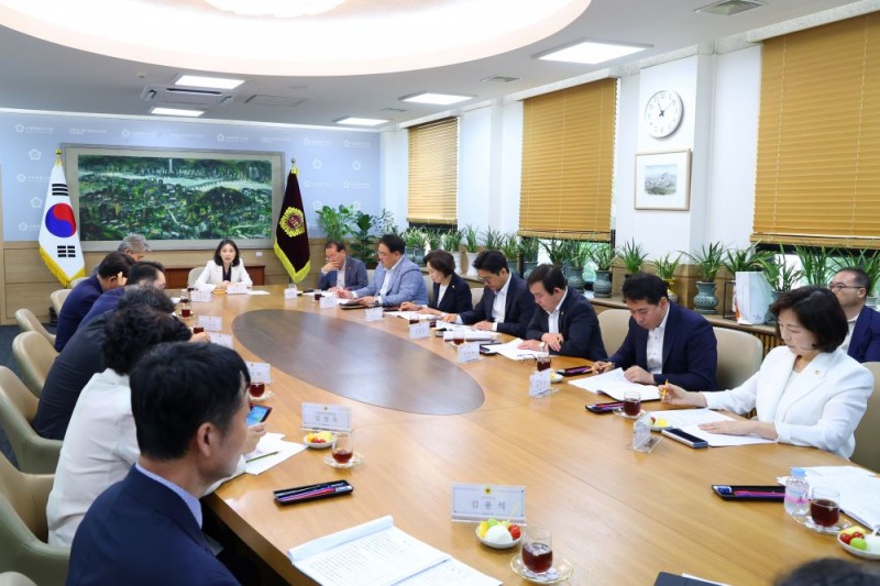 서울시의회 의장단 및 상임위원장