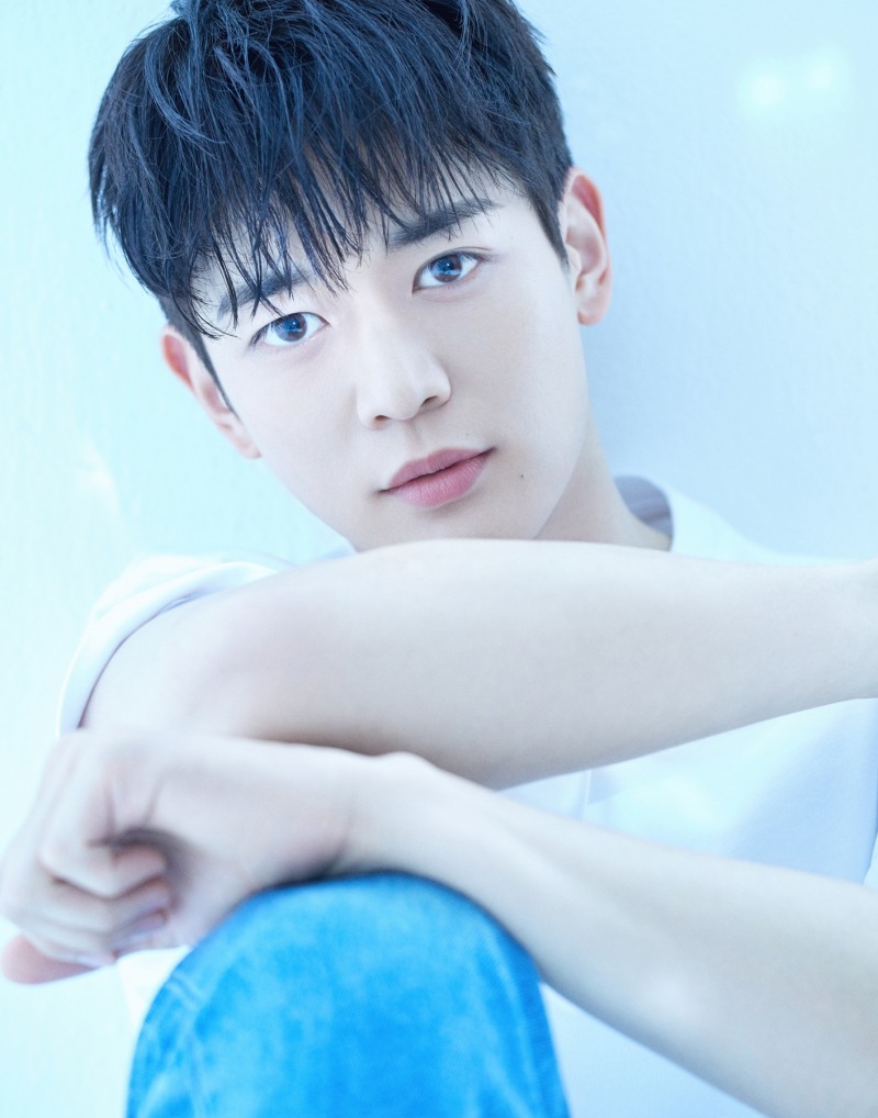 최민호, 연극 ‘고도를 기다리며를 기다리며’ 재연 출연 확정…‘남다른 애정’