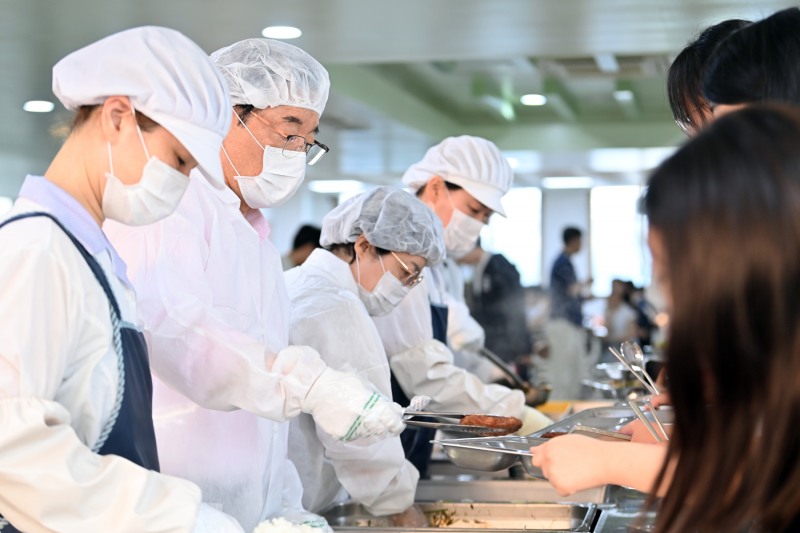 이현재 하남시장, 하남고 석식 지원 현장 방문