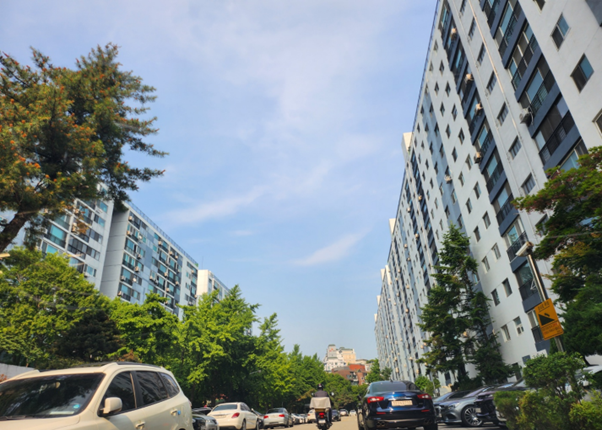 방배신삼호 아파트 전경./조합원