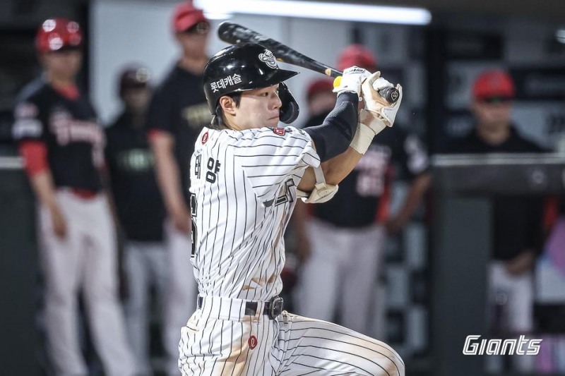 적시타 치는 한태양. 사진=연합뉴스