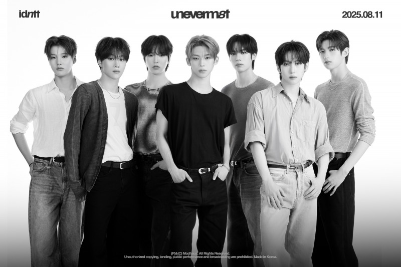 아이덴티티, 단체 콘셉트 포토 공개…비주얼 장인 떴다