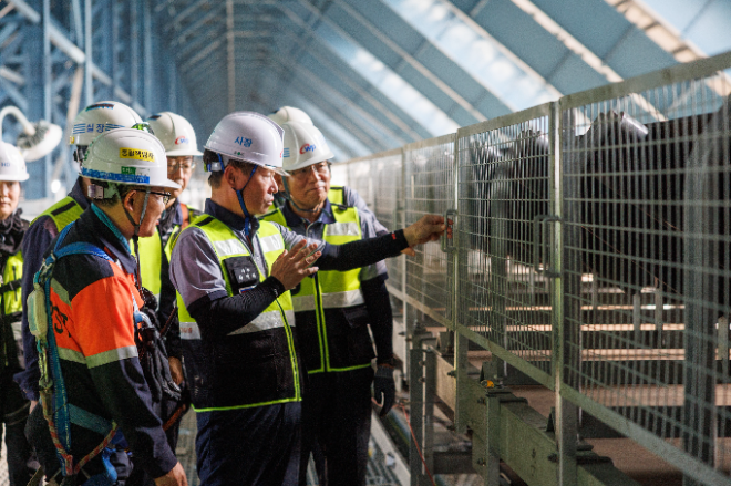 이정복 한국서부발전 사장은 지난 29일 태안발전본부에서 ‘CEO 현장안전점검’에 나섰다.