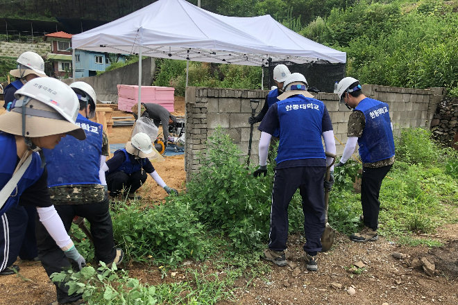 의성 산불 피해 가정 집 건축 현장 사진 (사진제공=한동대)