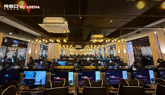 레드포스 PC방 순천본점 개점… 고사양 E-스포츠 경기장 갖춘 프리미엄 공간 눈길