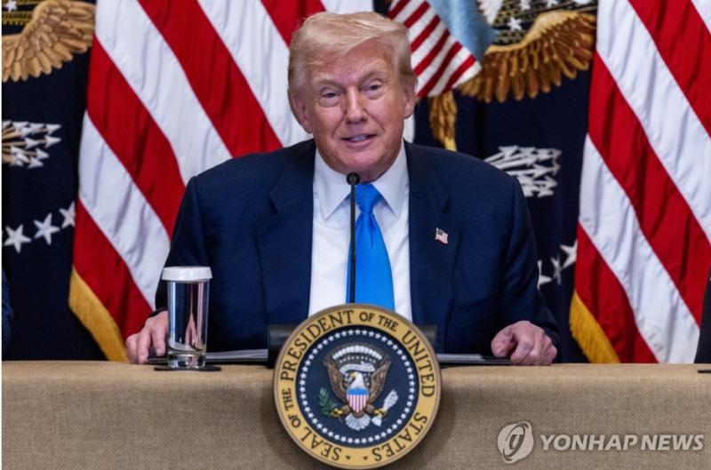 트럼프 대통령은 30일(현지시간) 한국이 미국에 3500억달러를 투자하는 대신 관세율을 15%로 낮췄다고 밝혔다. 사진=EPA, 연합뉴스