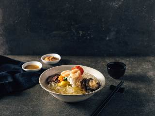 (사진 설명=서울드래곤시티 ‘페이(FEI, 飛)’의 중식냉면)