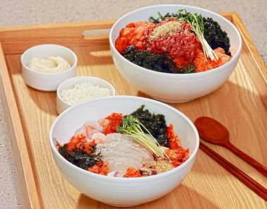 (사진 설명= 더위크앤 리조트의 ‘한우물회’)