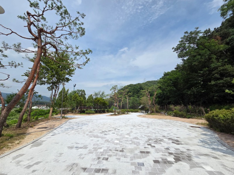 묘봉리 쌈지공원