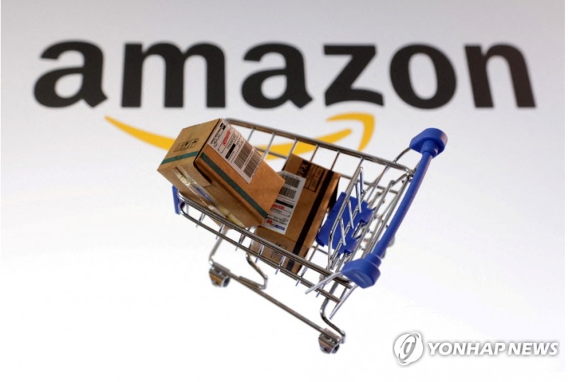 아마존은 31일(현지시간) 3분기 영업이익 둔화 전망에 시간외 거래에서 무려 7.6% 급락했다. 사진=로이터통신, 연합뉴스