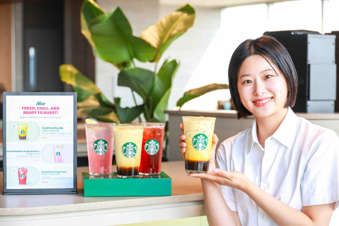 여름휴가 즐기러 스타벅스에 가볼까? 스타벅스, 인기 여름 음료 3종 재출시