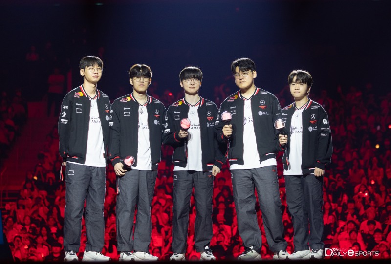 T1 LCK 선수단.