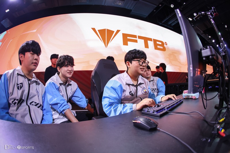 한 세트를 내주기는 했지만 젠시티가 지난 시즌 이상으로 엄청난 공격력을 선보였다.