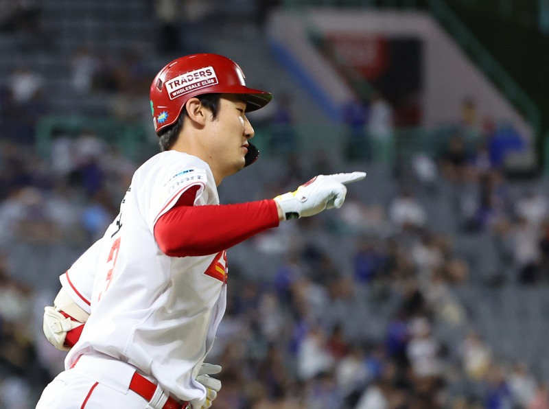 오태곤 역전 3점 홈런. 사진=연합뉴스