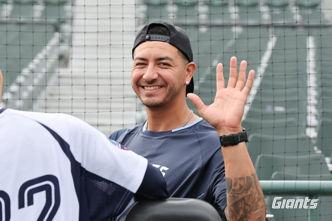 롯데 새 외국인 투수 벨라스케즈 / 사진=롯데 자이언츠 제공. 연합뉴스