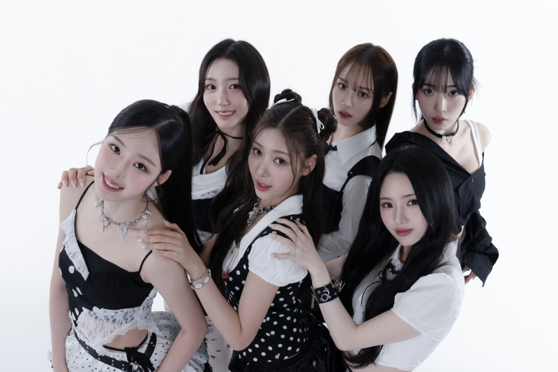 iii(아이아이아이), 독창적 세계관 품고 데뷔 예고…'케이팝 씬' 새로운 바람