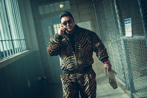 ‘트웰브’ 마동석, 호랑이의 힘을 가진 태산 캐릭터 포스터 & 스틸 공개