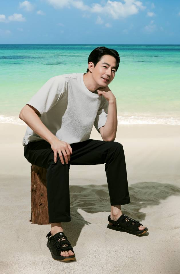 K2, “하이킹·일상 모두 OK”...하이브리드 샌들 ‘바이런’ 출시