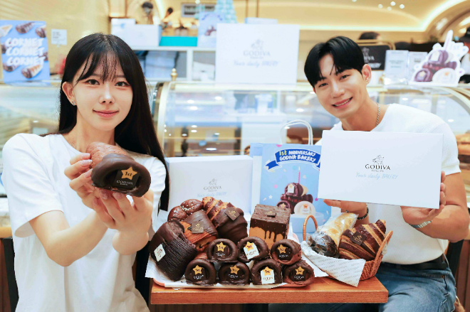 신세계백화점 강남점 지하 1층 스위트파크 고디바베이커리 팝업 이미지