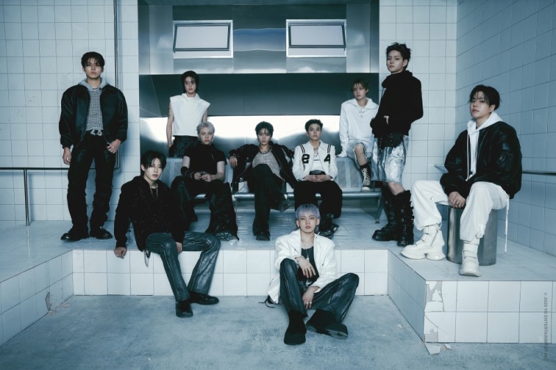 트레저, 미니 3집 새 비주얼 공개…시크 무드 속 성숙 카리스마