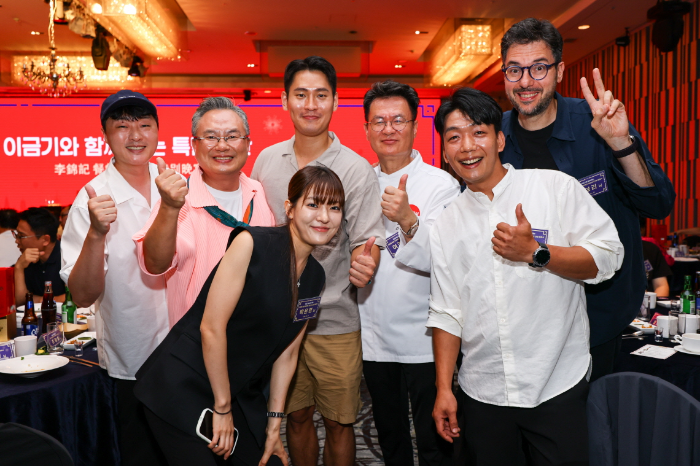 이금기, 여경래 셰프 50주년 기념 중식 연맹 화합식 후원