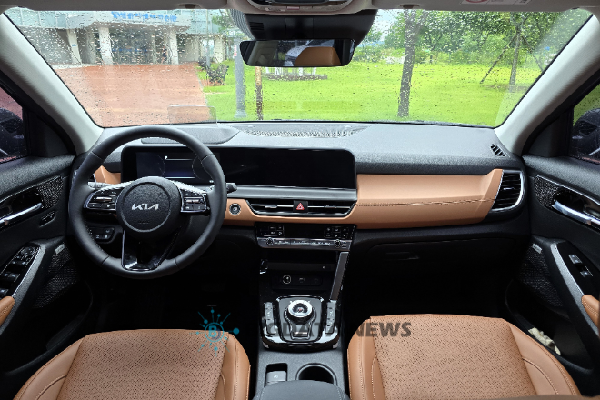 기아 셀토스 X-라인 실내. 시승 차량은 '캐러멜 인테리어'가 적용된 모델 =성상영 기자