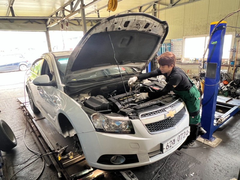 자동차 정비 현장