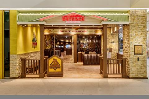 아웃백 김포공항롯데몰점 매장 전경.