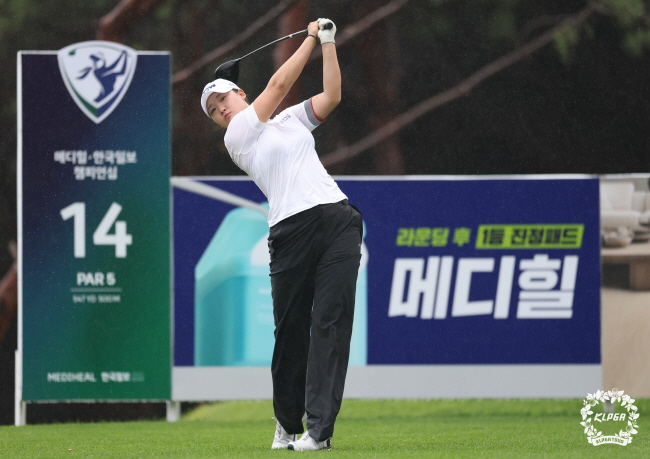 드림 투어는 좁다… 김민솔 “정규 투어도 우승하고 싶어요”