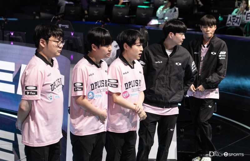 디플 기아, 난타전 끝에 DRX 2대0 격파