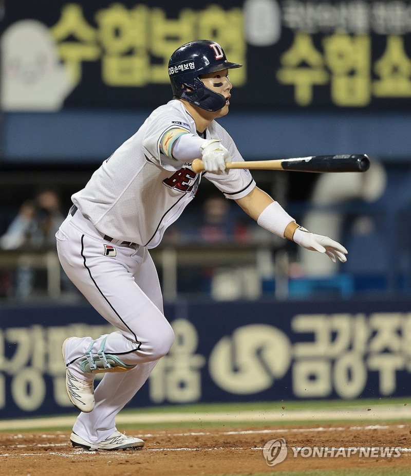 두산 조수행의 적시타