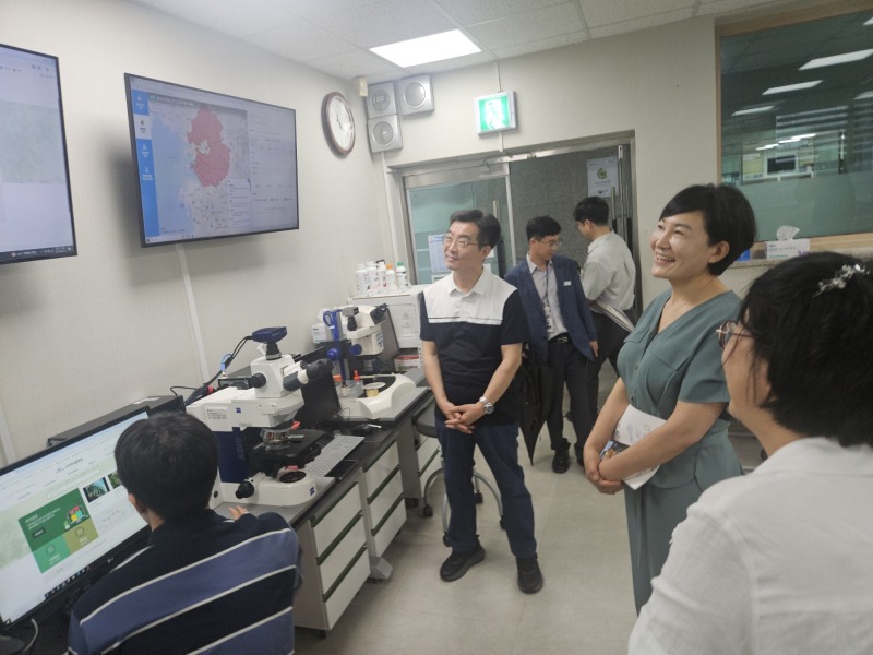 이채명 경기도의원, 경기도농업기술원 방문