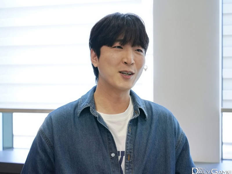 경기드래곤 로드 맵에서의 이병환 선수의 세이브 플레이를 명장면으로 꼽은 '그니' 해설위원.