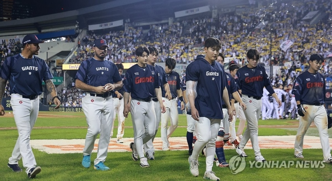 롯데 자이언츠 22년 만에 10연패 / 사진=연합뉴스
