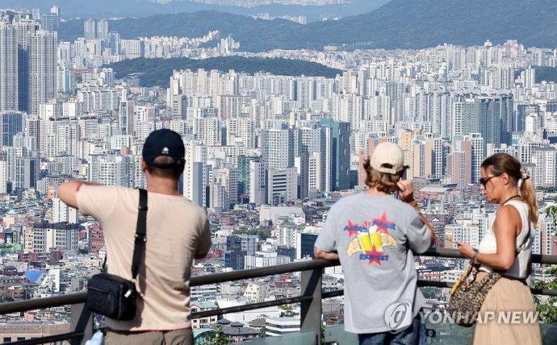 이달 26일부터 외국인이 수도권에서 실거주 목적이 아니면 주택을 구입할 수 없게 된다. 사진=연합뉴스