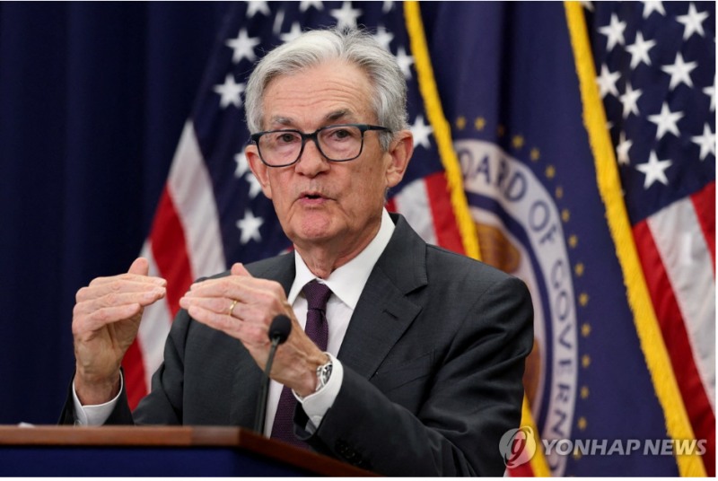 전세계가 오늘 밤 제롬 파월 연준의장의 잭슨홀 미팅 연설에 주목하고 있는 가운데 코스피와 코스닥시장이 22일 1% 넘게 오르고 있다.  사진=로이터통신, 연합뉴스