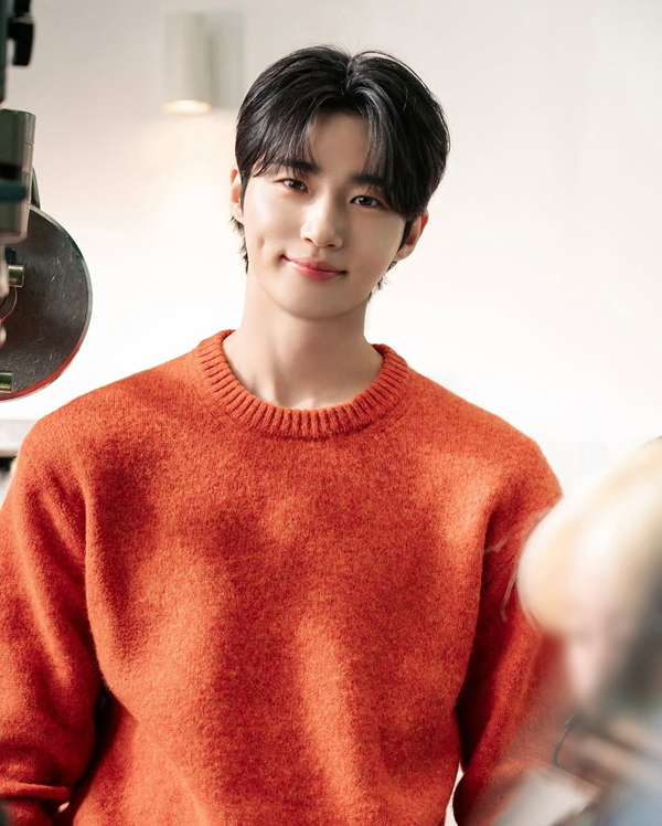 변우석 팬덤 ‘변우석과 통통이’, 대한사회복지회 고액기부자모임 ‘아너스클럽’ 37호로 가입 (출처 : 바로엔터테인먼트인스타그램)