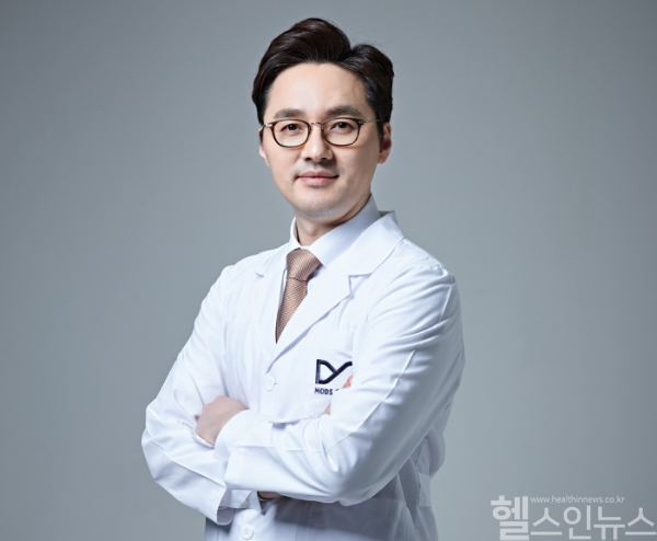 Photo : Dr. Son Seung-yong, Director of Mods Clinic.