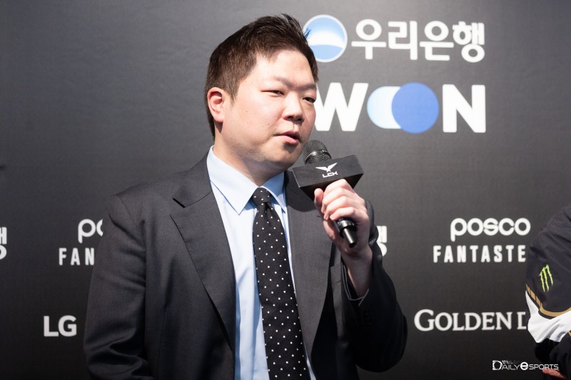 젠지 김정수 감독, "유나라 OP 챔피언이지만 공략 확신 가졌다"