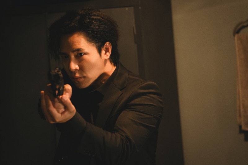 ‘보스’ 이규형, 이중 신분 오가는 극과 극 매력 예고…태규 캐릭터 스틸 공개