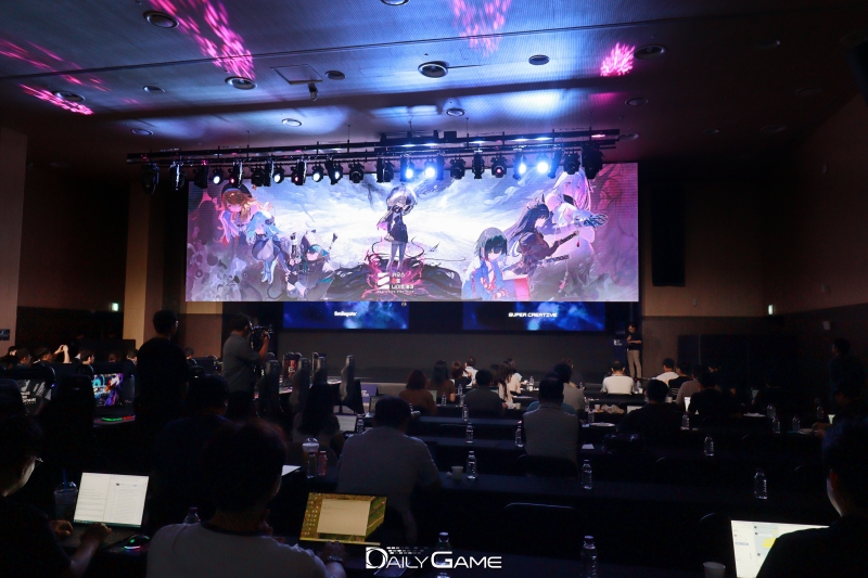 스마일게이트는 미디어 간담회를 개최해 신작 '카오스 제로 나이트메어'의 출시 계획과 전략 등을 발표햇다.