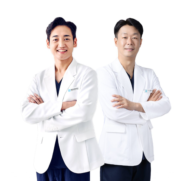 왼쪽부터 강진우 원장, 서동교 원장